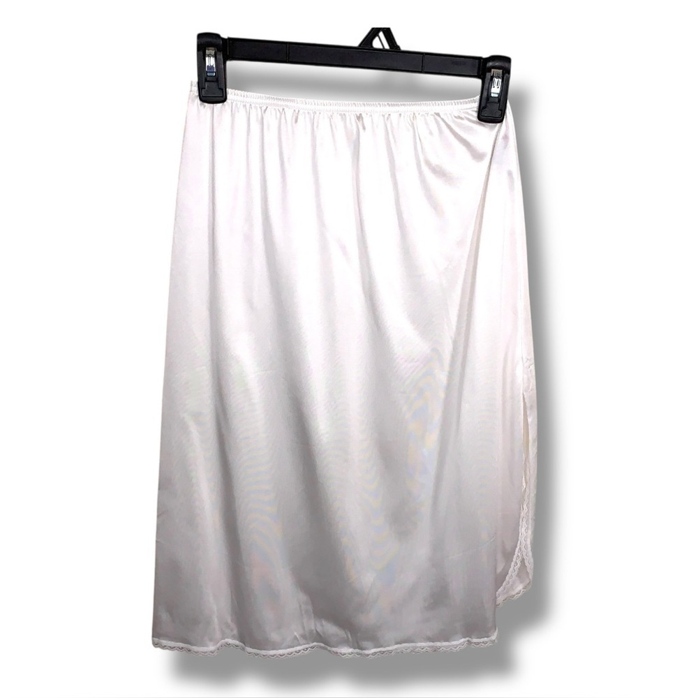 Vintage Small Vassarette White Slip Skirt Elastic Waistband Classic Retro